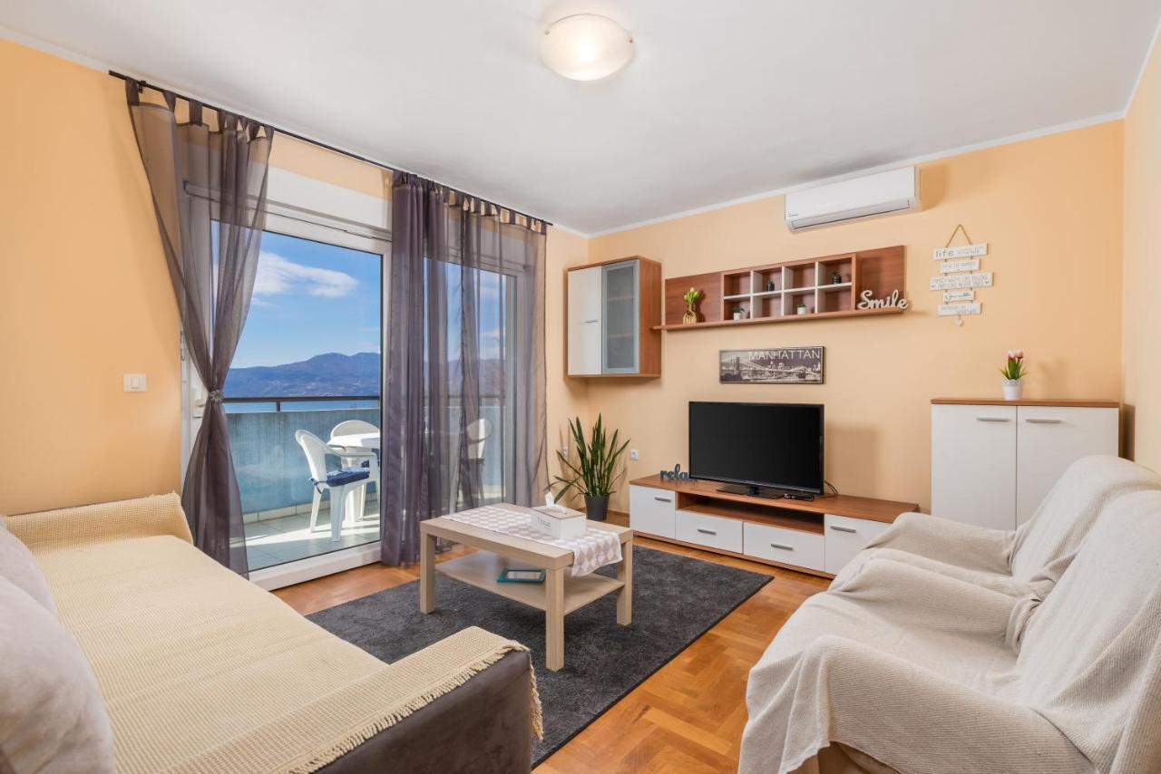 Apartman Iris 2 -Rijeka Apartamento Exterior foto
