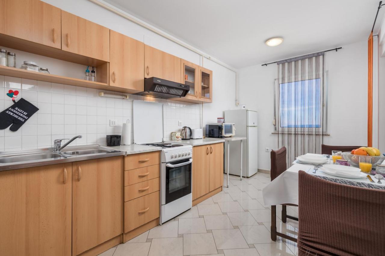 Apartman Iris 2 -Rijeka Apartamento Exterior foto