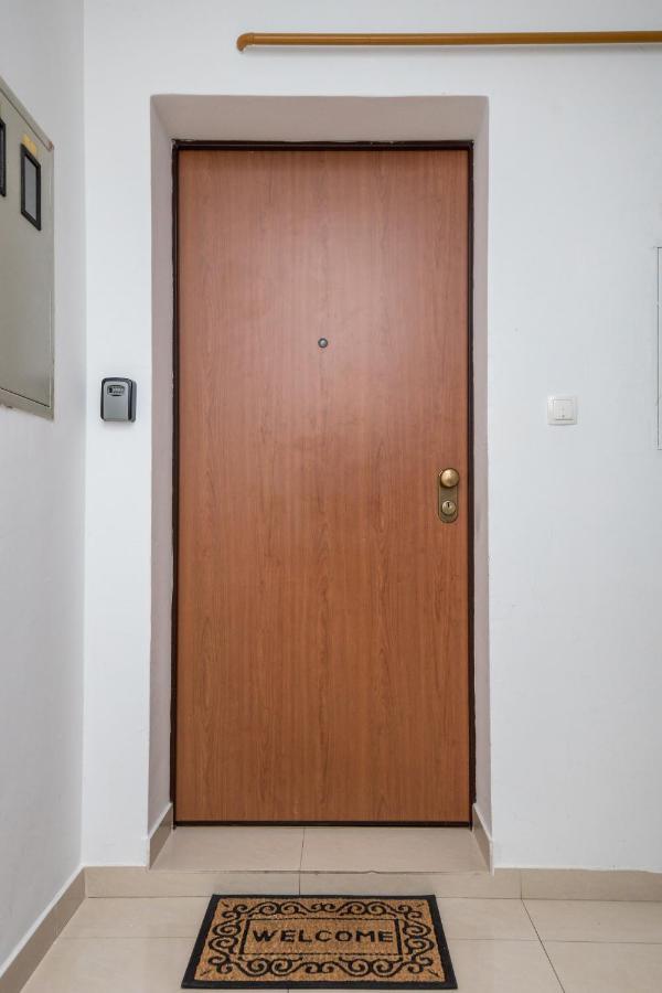 Apartman Iris 2 -Rijeka Apartamento Exterior foto